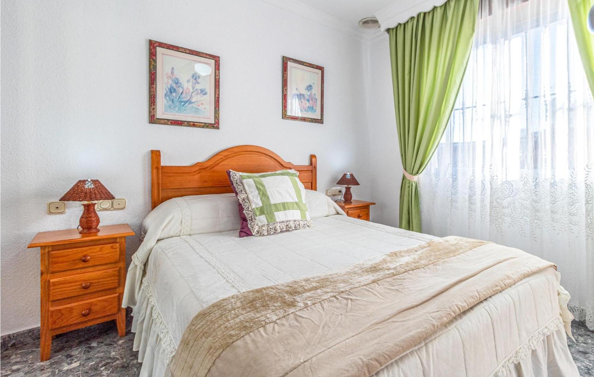 Stunning Home In Mlaga With 2 Bedrooms And Wifi Malaga Exterior photo